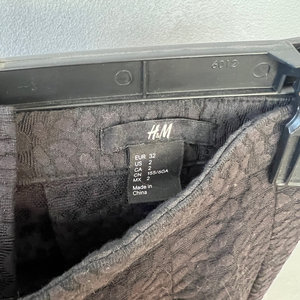 H&M Charcoal Patterned Skirt